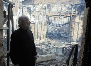 пострадавший храм Донецк (Украина)